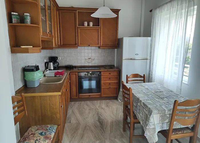 Holiday House With Sea View In Skala Polichnitos