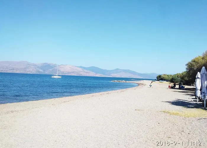 Holiday House With Sea View In Skala Polichnitos