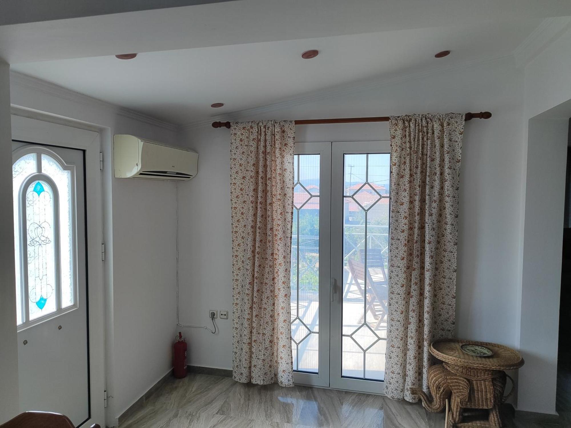 House With Sea View In Skala Polichnitos